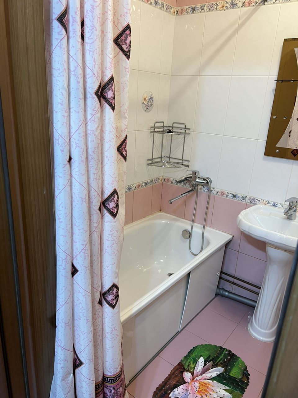 Уютная квартира в центре Свердловского района 