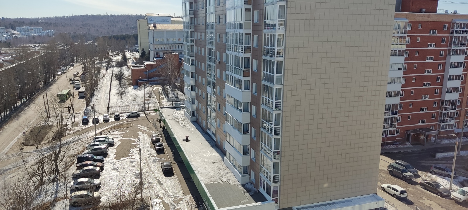 Студия с дизайнерским ремонтом 