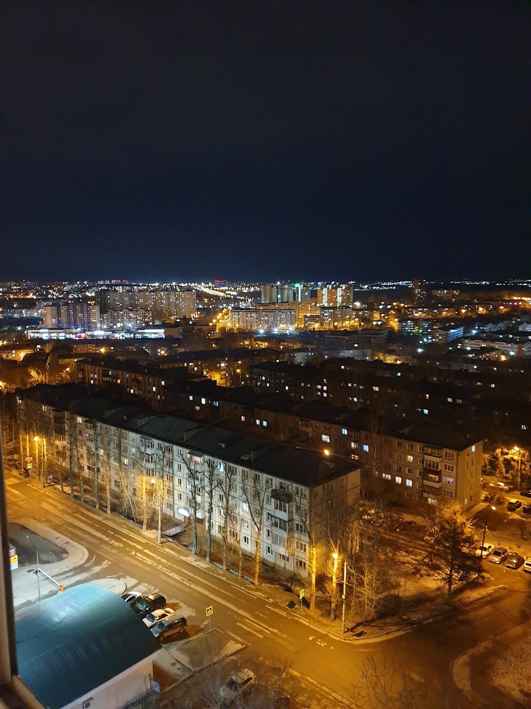 Просторная квартира возле областной больницы в Юбилейном