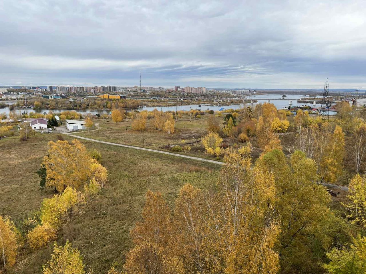 Уютная квартира в центре Свердловского района : Россия, Иркутск, улица  Лермонтова, 81/21 по цене от 2300 руб за сутки, артикул 647038